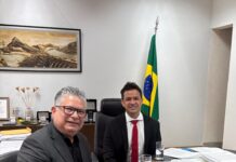 Reunião com secretário do MDIC discute NIB e setor de fertilizantes